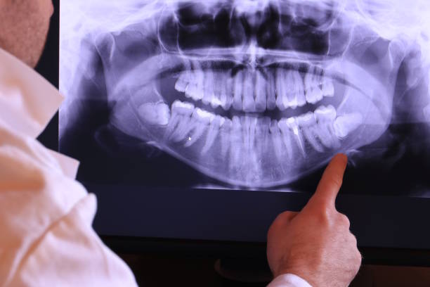 Best Weekend Emergency Dentist in Almont, MI